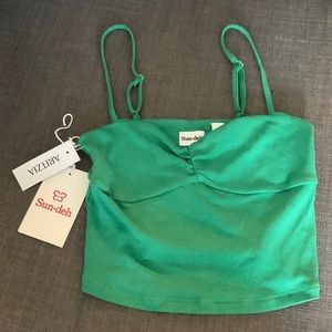 Aritzia Boston tank in green! Brand new with tag!